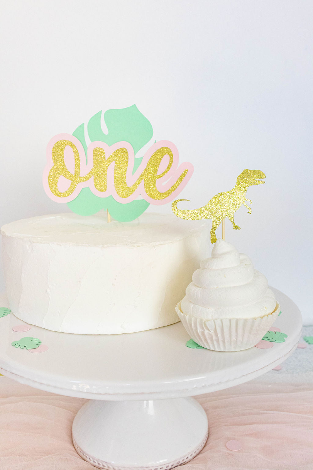 Amazon.com: Luckerain Dinosaur Cake Toppers Forest Series Cute Dinosaur Set  Baking Cake Decoration for Baby Shower Birthday Party and Theme Party :  Grocery & Gourmet Food